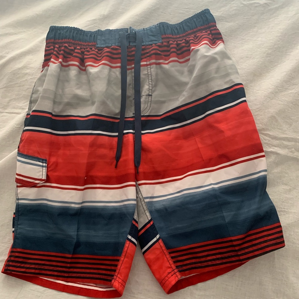 Men’s swim trunks